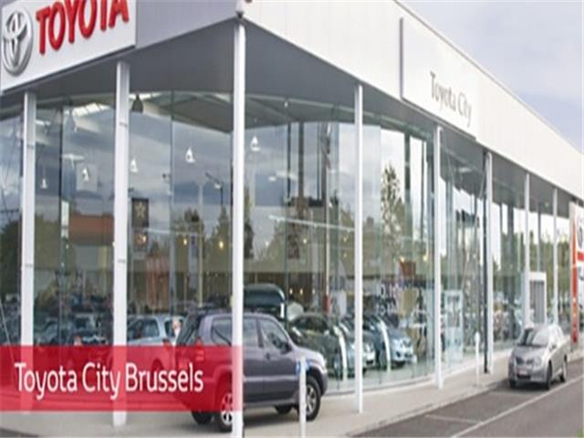 Yaris 1.0 VVT-i 5 M/T Life 5P/D- NEW!!!!!*prime de recyc